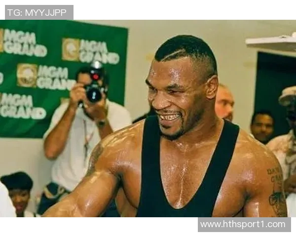 杰伦泰森表现出色14投6中三分球命中率高达33助力全队取得胜利 杰伦泰森表现出色14投6中三分球命中率高达33助力全队取得胜利