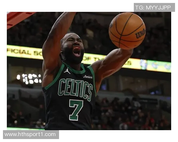 杰伦布朗全场最高30分表现出色三分球命中率高达44助力球队胜利