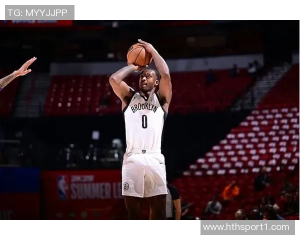 怀特创下7帽平历史后卫单场纪录感谢队友全力以赴助力胜利