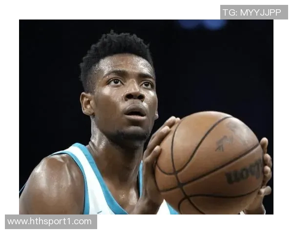 米勒全场表现出色19投8中罚球10中7独得25分并贡献7助攻 米勒全场表现出色19投8中罚球10中7独得25分并贡献7助攻